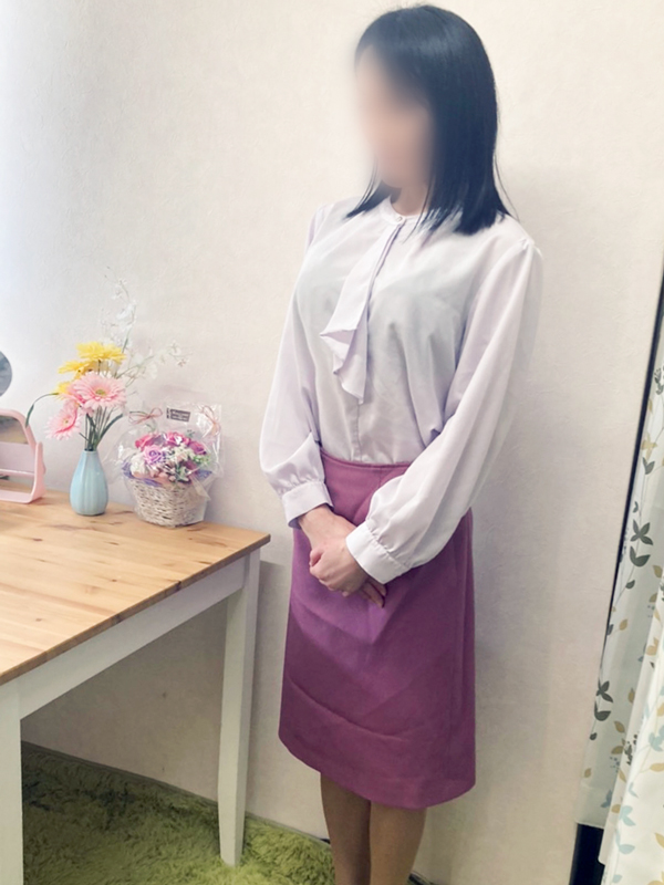 本厚木人妻デリヘル【熟女の風俗最終章 本厚木店】水場　りかこ