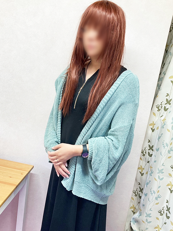 本厚木人妻デリヘル【熟女の風俗最終章 本厚木店】上弦　みかづき