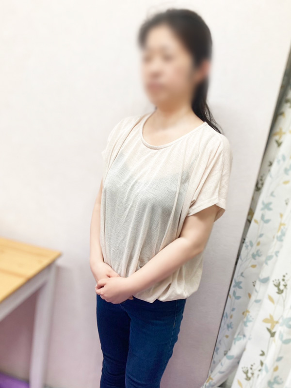 本厚木人妻デリヘル【熟女の風俗最終章 本厚木店】遺伝　ちな