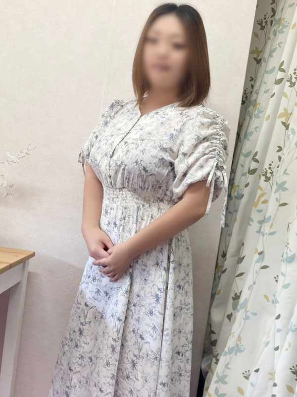 本厚木人妻デリヘル【熟女の風俗最終章 本厚木店】舐め好き　みり