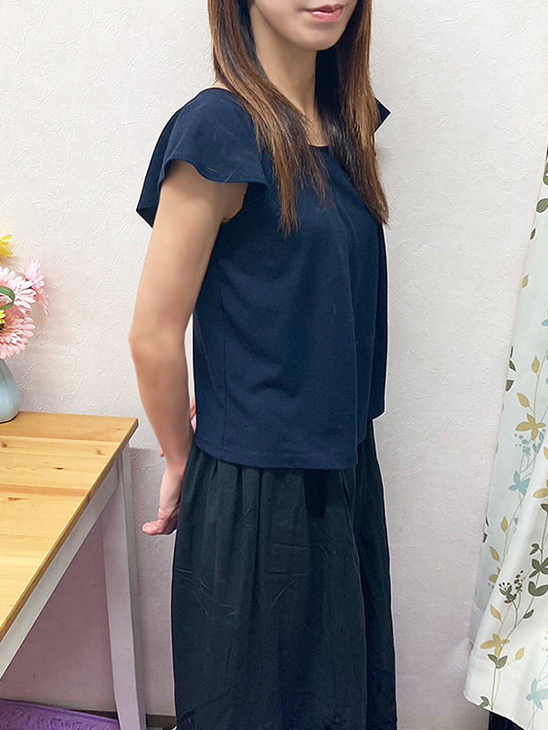 本厚木人妻デリヘル【熟女の風俗最終章 本厚木店】謙虚　かずえ